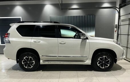 Toyota Land Cruiser Prado 150 рестайлинг 2, 2011 год, 3 590 000 рублей, 4 фотография