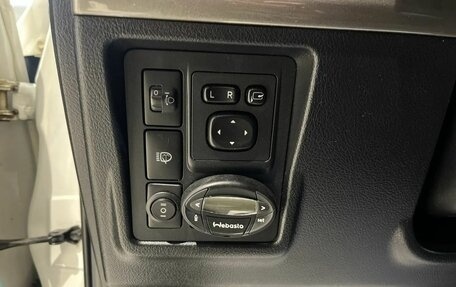 Toyota Land Cruiser Prado 150 рестайлинг 2, 2011 год, 3 590 000 рублей, 20 фотография
