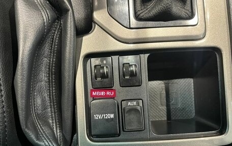 Toyota Land Cruiser Prado 150 рестайлинг 2, 2011 год, 3 590 000 рублей, 18 фотография