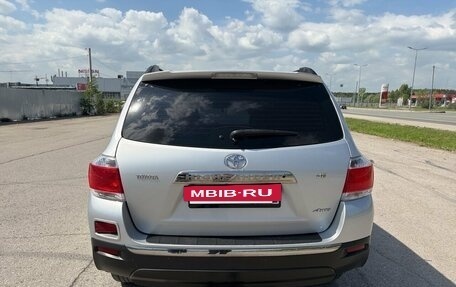Toyota Highlander III, 2012 год, 1 782 000 рублей, 4 фотография