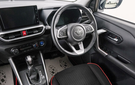 Toyota Raize I, 2019 год, 1 629 000 рублей, 9 фотография