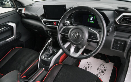 Toyota Raize I, 2019 год, 1 629 000 рублей, 8 фотография