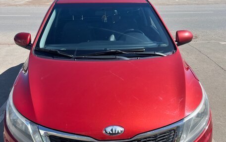KIA Rio III рестайлинг, 2013 год, 835 000 рублей, 1 фотография
