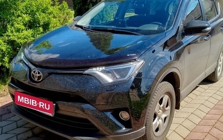 Toyota RAV4, 2017 год, 2 400 000 рублей, 1 фотография
