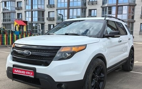 Ford Explorer VI, 2015 год, 2 250 000 рублей, 1 фотография