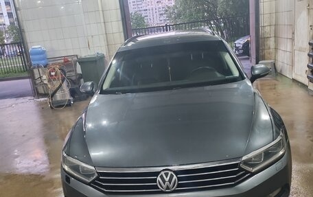 Volkswagen Passat B8 рестайлинг, 2016 год, 1 530 000 рублей, 14 фотография