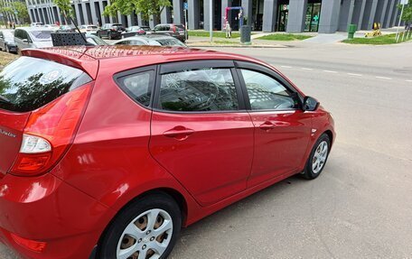 Hyundai Solaris II рестайлинг, 2014 год, 800 000 рублей, 4 фотография