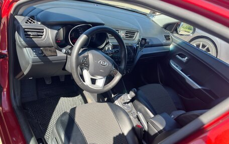 KIA Rio III рестайлинг, 2013 год, 835 000 рублей, 6 фотография