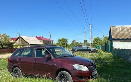Skoda Fabia II, 2012 год, 233 000 рублей, 4 фотография