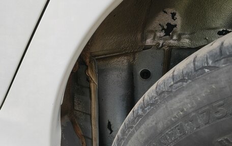 Honda Insight II рестайлинг, 2012 год, 1 080 000 рублей, 14 фотография