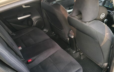 Honda Insight II рестайлинг, 2012 год, 1 080 000 рублей, 11 фотография