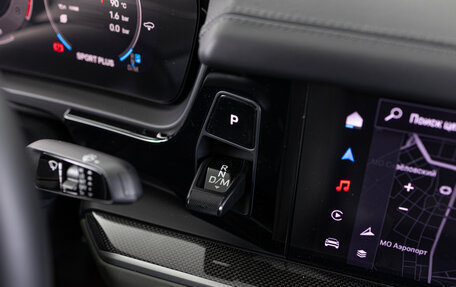 Porsche Cayenne III, 2024 год, 23 990 000 рублей, 16 фотография