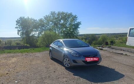 Hyundai Elantra V, 2013 год, 1 000 000 рублей, 4 фотография
