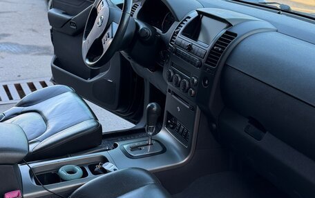 Nissan Pathfinder, 2008 год, 1 149 000 рублей, 21 фотография