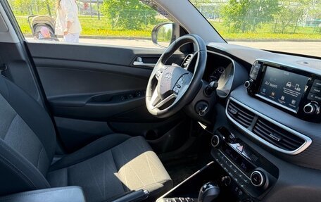 Hyundai Tucson III, 2019 год, 2 600 000 рублей, 7 фотография