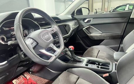 Audi Q3, 2022 год, 3 000 000 рублей, 3 фотография