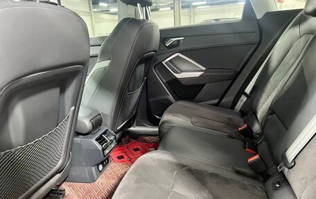 Audi Q3, 2022 год, 3 000 000 рублей, 5 фотография