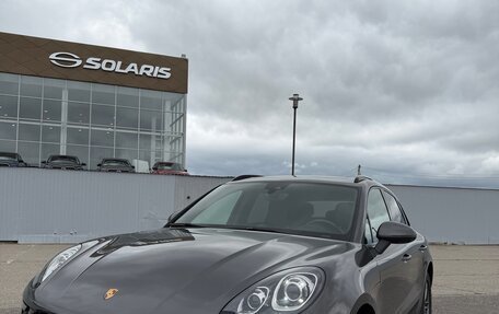 Porsche Macan I рестайлинг, 2018 год, 3 750 000 рублей, 4 фотография