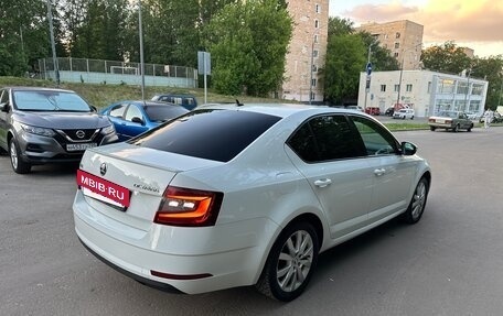 Skoda Octavia, 2018 год, 1 780 000 рублей, 4 фотография