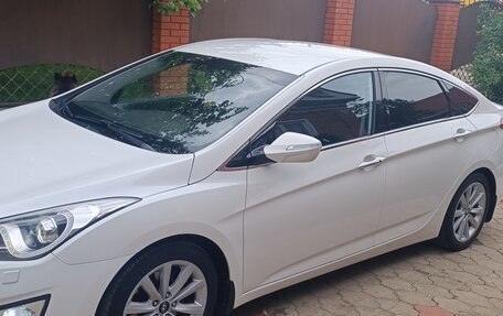 Hyundai i40 I рестайлинг, 2013 год, 1 380 000 рублей, 4 фотография