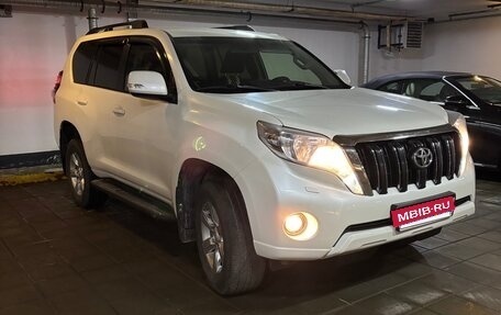 Toyota Land Cruiser Prado 150 рестайлинг 2, 2015 год, 3 250 000 рублей, 7 фотография