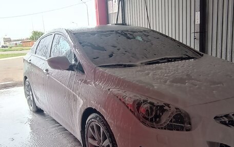 Hyundai i40 I рестайлинг, 2013 год, 1 380 000 рублей, 16 фотография