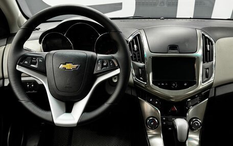 Chevrolet Cruze II, 2013 год, 879 900 рублей, 12 фотография