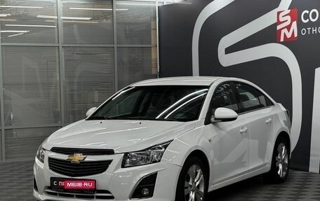 Chevrolet Cruze II, 2013 год, 879 900 рублей, 3 фотография