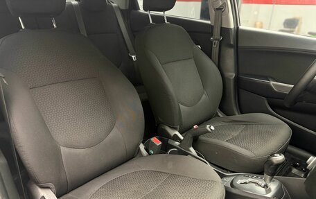 KIA Rio III рестайлинг, 2014 год, 999 000 рублей, 19 фотография