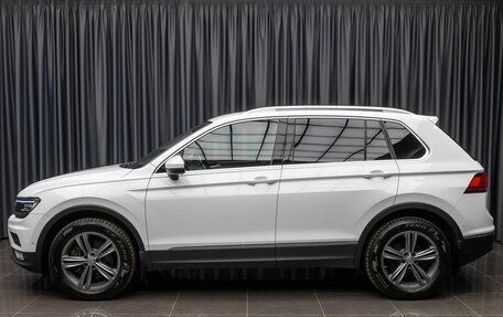 Volkswagen Tiguan II, 2017 год, 2 579 000 рублей, 6 фотография