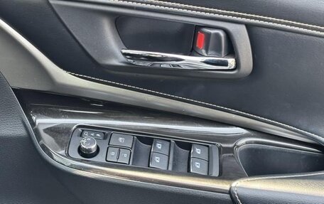 Toyota Harrier, 2016 год, 2 120 000 рублей, 11 фотография
