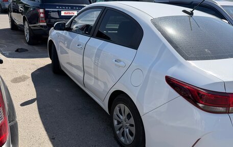 KIA Rio IV, 2022 год, 1 400 000 рублей, 5 фотография