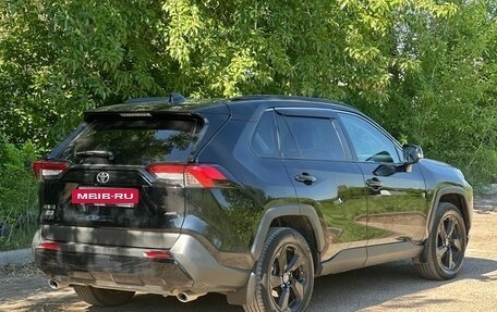 Toyota RAV4, 2021 год, 3 350 000 рублей, 5 фотография