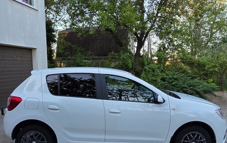Renault Sandero II рестайлинг, 2018 год, 920 000 рублей, 5 фотография