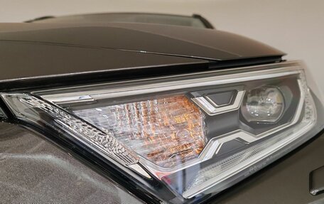 Toyota RAV4, 2021 год, 3 600 000 рублей, 24 фотография