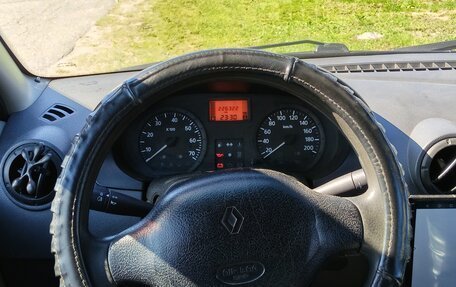 Renault Logan I, 2006 год, 250 000 рублей, 4 фотография