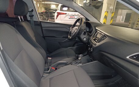 Hyundai Solaris II рестайлинг, 2018 год, 1 150 000 рублей, 10 фотография