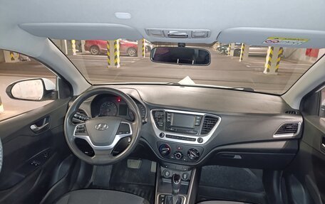 Hyundai Solaris II рестайлинг, 2018 год, 1 150 000 рублей, 13 фотография