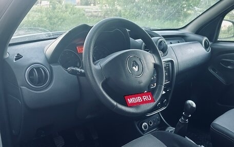 Renault Duster I рестайлинг, 2013 год, 870 000 рублей, 19 фотография