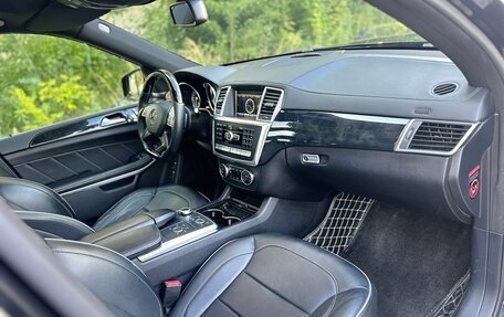 Mercedes-Benz GL-Класс, 2013 год, 2 100 000 рублей, 21 фотография