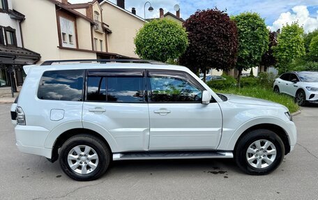Mitsubishi Pajero IV, 2017 год, 2 999 000 рублей, 8 фотография