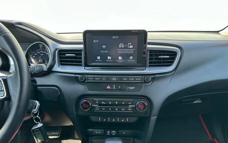 KIA cee'd III, 2019 год, 1 760 000 рублей, 10 фотография