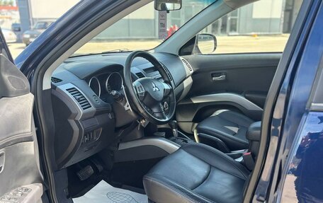 Mitsubishi Outlander III рестайлинг 3, 2010 год, 1 239 000 рублей, 9 фотография
