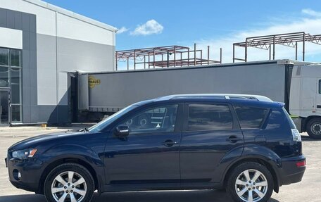 Mitsubishi Outlander III рестайлинг 3, 2010 год, 1 239 000 рублей, 8 фотография
