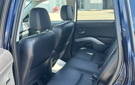 Mitsubishi Outlander III рестайлинг 3, 2010 год, 1 239 000 рублей, 17 фотография