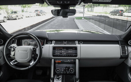Land Rover Range Rover IV рестайлинг, 2020 год, 5 899 000 рублей, 14 фотография
