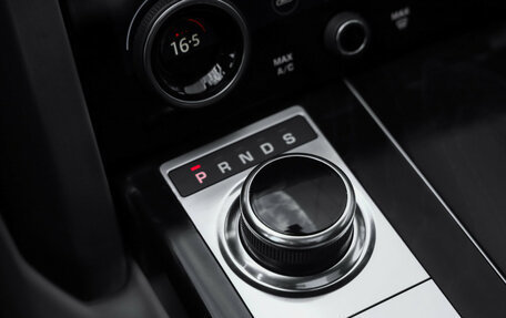 Land Rover Range Rover IV рестайлинг, 2020 год, 5 899 000 рублей, 22 фотография