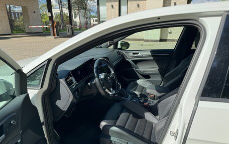Volkswagen Golf VII, 2019 год, 2 350 000 рублей, 11 фотография