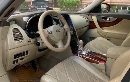 Infiniti FX II, 2012 год, 1 690 000 рублей, 11 фотография
