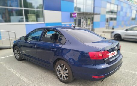 Volkswagen Jetta VI, 2012 год, 1 100 000 рублей, 3 фотография